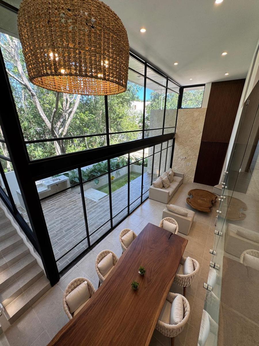 Comedor y sala en Casa Mayakoba